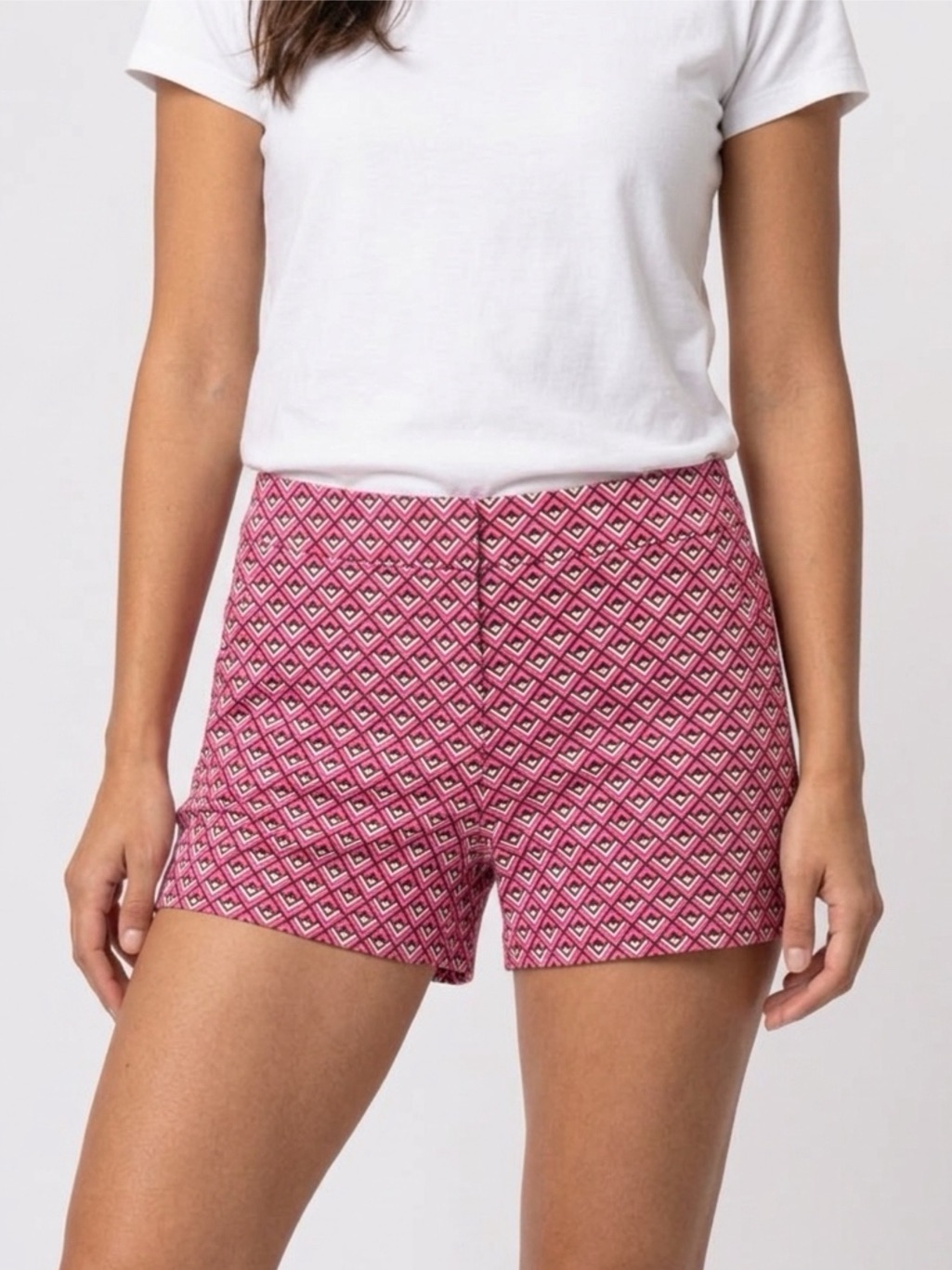 Express Pink Heart Patterned Women's Shorts Size 2 Nwot